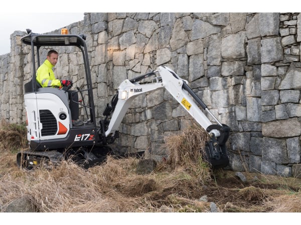 Minibagger Bobcat E17Z – Ultrakompakt, 100% Null-Heckausladung für Ihre Arbeiten – Bild 5